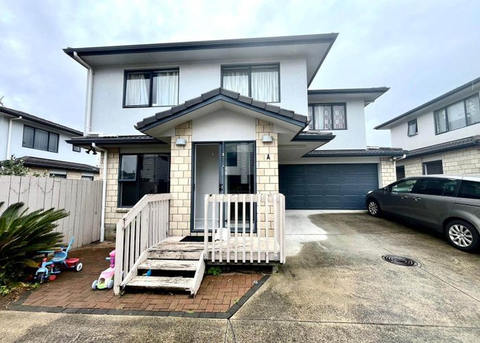  at 2/125 Russell Road, Manurewa, Manukau City, Auckland