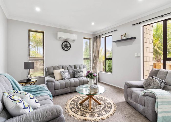  at 1A Rito Place, Manukau, Auckland