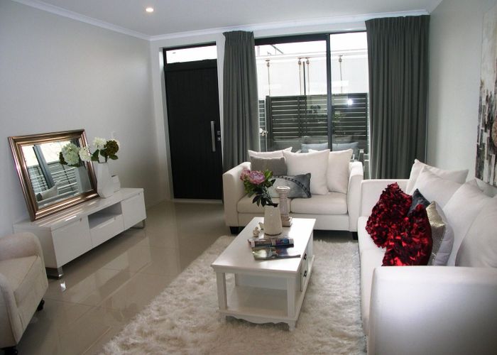  at 7 Samuel Place, Stonefields, Auckland
