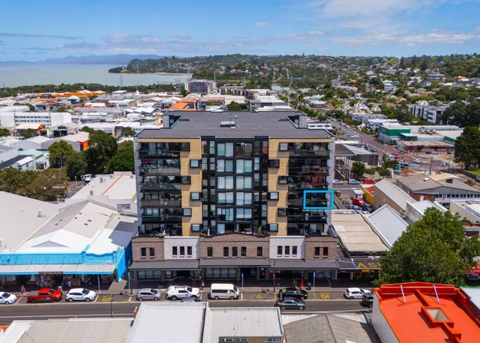  at 411/158 Onehunga Mall, Onehunga, Auckland City, Auckland