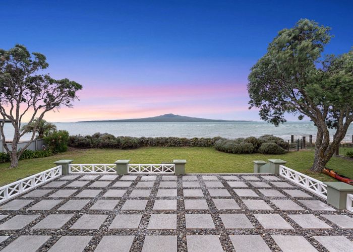  at 36 Oxford Terrace, Devonport, North Shore City, Auckland