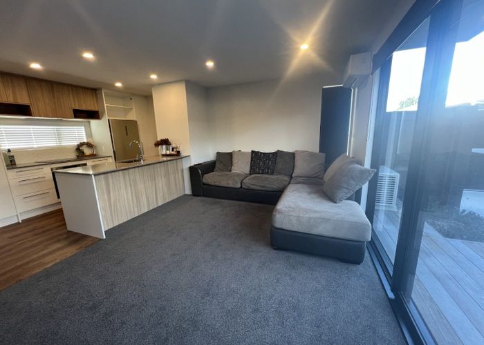  at 2/404 Armagh Street, Linwood, Christchurch