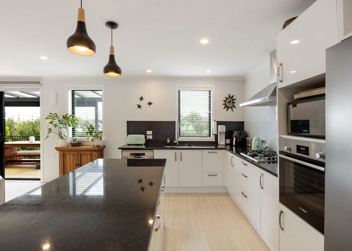  at 18 Te Tiireke Drive, Glenview, Hamilton