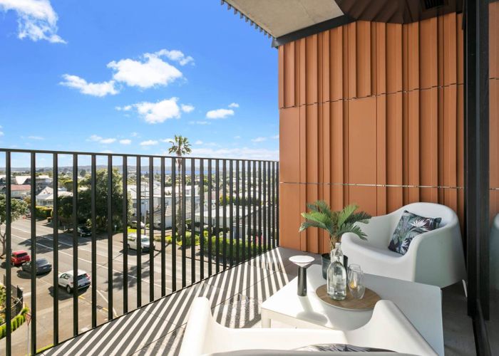  at 304/2 Miller Street, Point Chevalier, Auckland City, Auckland