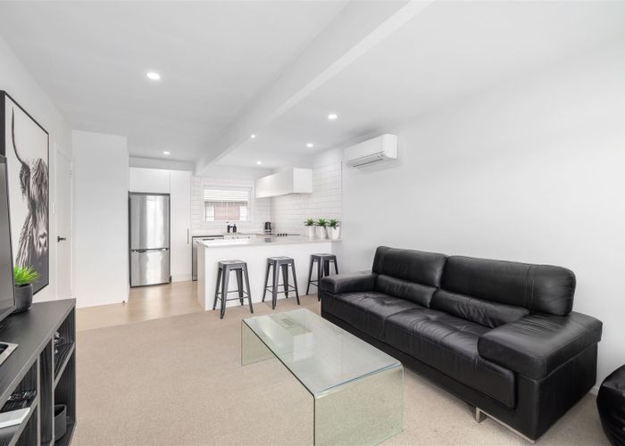  at 8/58 Papanui Road, Merivale, Christchurch