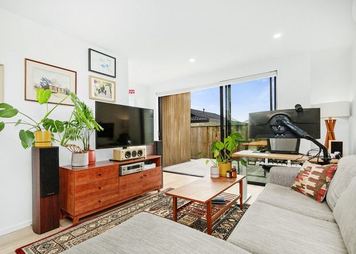  at 117E Rata Street, Naenae, Lower Hutt, Wellington