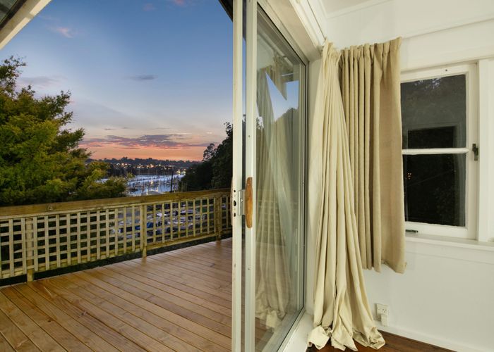  at 4 Fairhaven Walk, Arkles Bay, Rodney, Auckland
