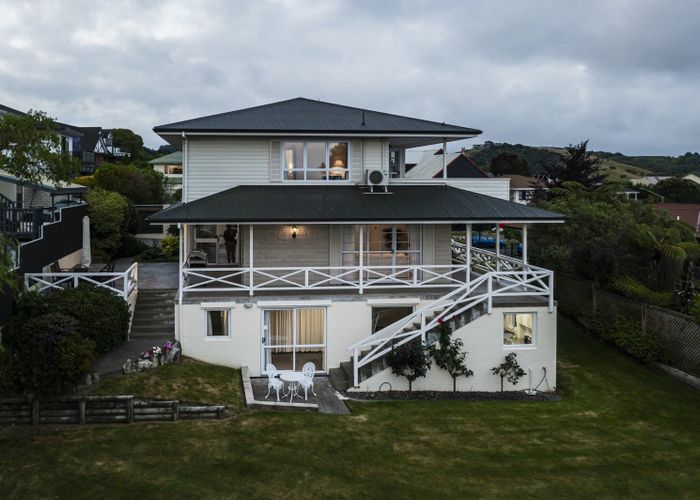  at 81 Churchill Drive, Taradale, Napier