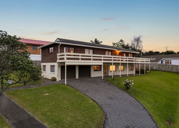  at 22 Rhinevale Close, Henderson, Waitakere City, Auckland