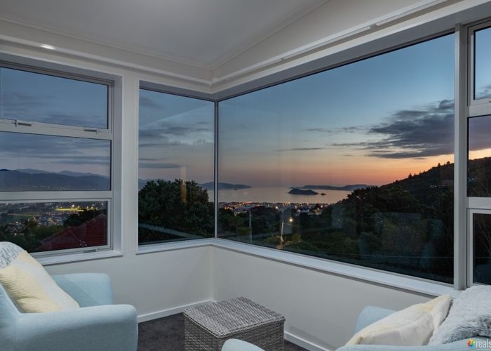  at 37 Pekanga Road, Normandale, Lower Hutt