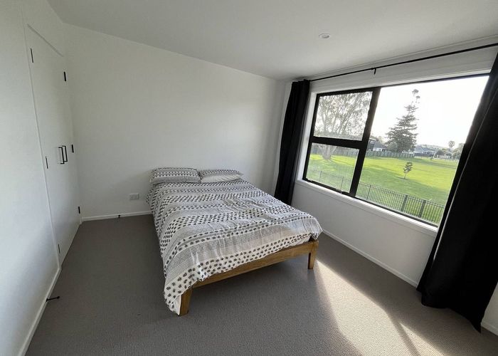  at 26D Brennan Avenue, Te Atatu Peninsula, Waitakere City, Auckland