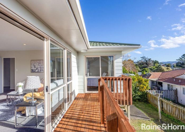  at 1/55 Sungrove Rise, Sunnyvale, Waitakere City, Auckland