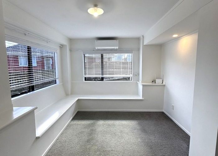  at 20 Pahi Place, West Harbour, Waitakere City, Auckland