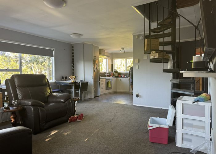  at 1/8 Wickstead Place, Massey West, Waitakere City, Auckland