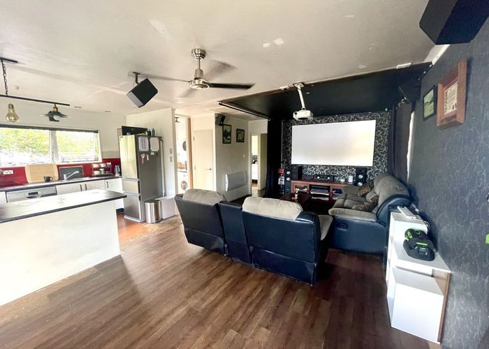  at 11 Dunrobbin Place, Gate Pa, Tauranga