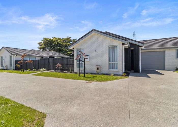  at 2/36 Herbert Road, Queenwood, Hamilton