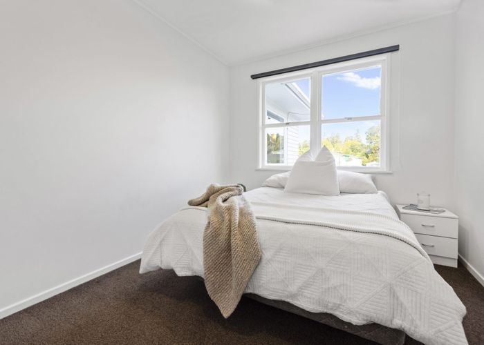  at 34 Angelo Avenue, Howick, Manukau City, Auckland