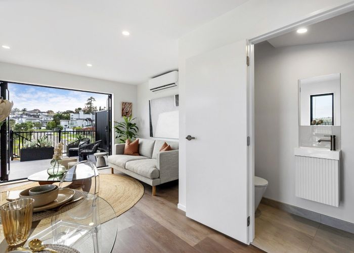  at 5/10 Ngaroma House Drive, Hobsonville, Waitakere City, Auckland