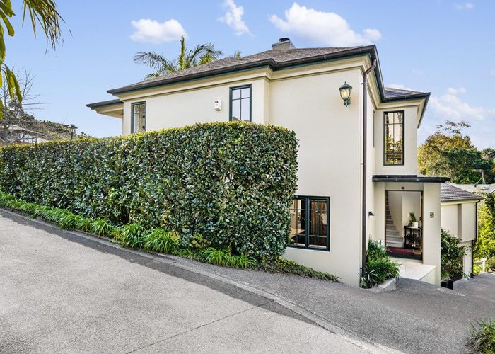  at 19 Maui Grove, Remuera, Auckland