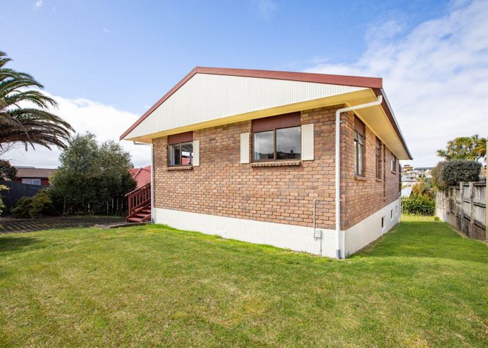  at 29 Lachlan Drive, Dinsdale, Hamilton, Waikato