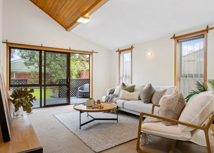  at 11A Woodstock Place, Russley, Christchurch