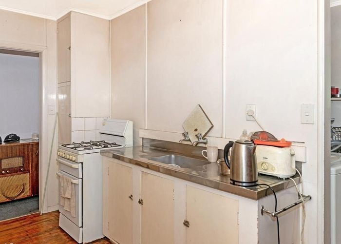  at 26 Oxford Street, Kaiti, Gisborne