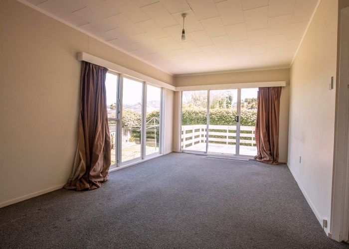  at 16 Cooper Street, Karori, Wellington, Wellington