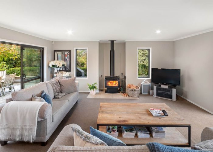  at 458 Burtt Road, Runciman, Drury