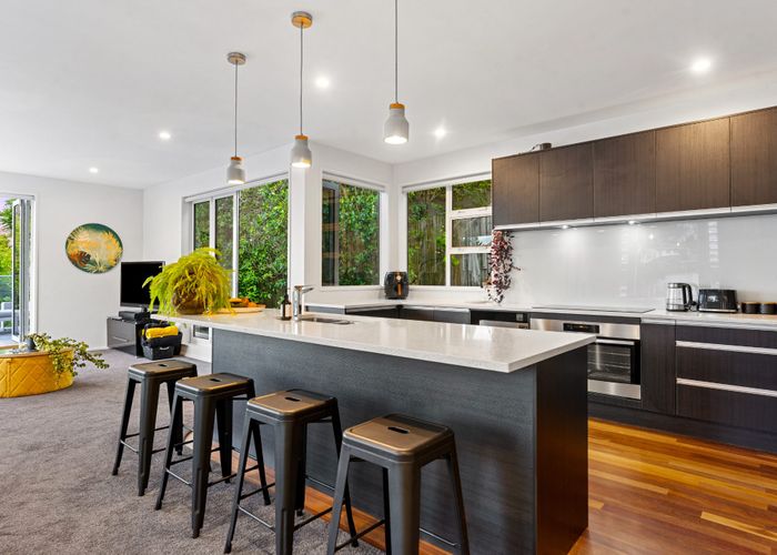 at 11 Landvale Court, Browns Bay, Auckland