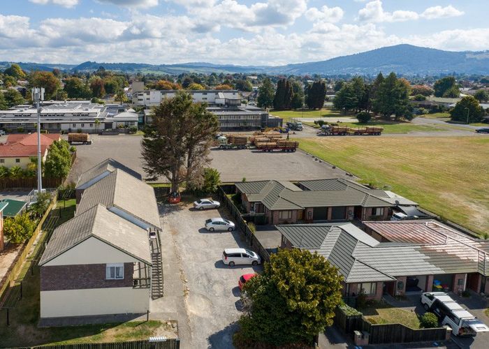  at 4/13 Gibson Street, Fenton Park, Rotorua