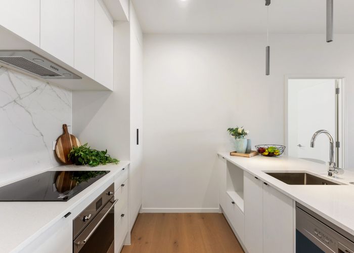  at 100 Beachcroft Avenue, Onehunga, Auckland City, Auckland
