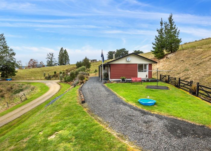  at 995 Berwick Road, Berwick, Dunedin, Otago