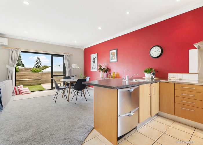  at 2/265 Adelaide Road, Newtown, Wellington