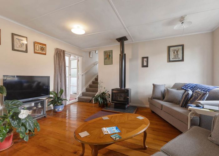  at 27 Roys Road, Weymouth, Manukau City, Auckland