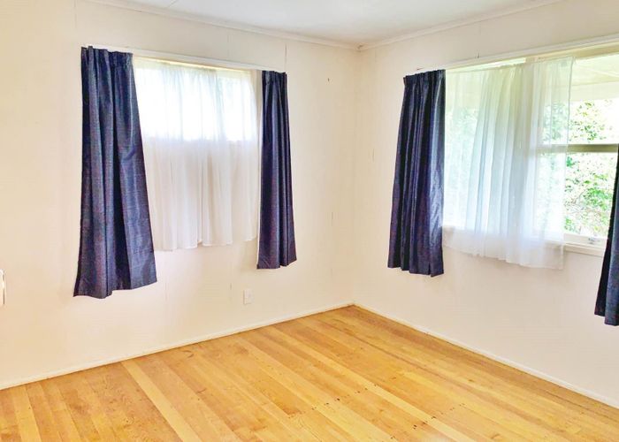  at 471 Glenfield Road, Glenfield, Auckland