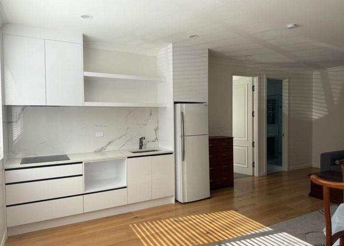  at 13 Regis Lane, Flat Bush, Auckland