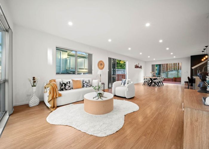  at 45A Hogans Road, Glenfield, North Shore City, Auckland