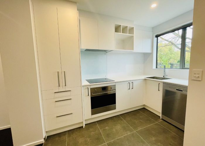  at 27 Harewood Road, Papanui, Christchurch City, Canterbury