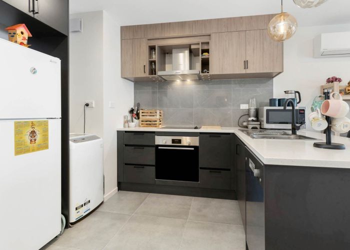  at 1/143 Portage Road, New Lynn, Waitakere City, Auckland