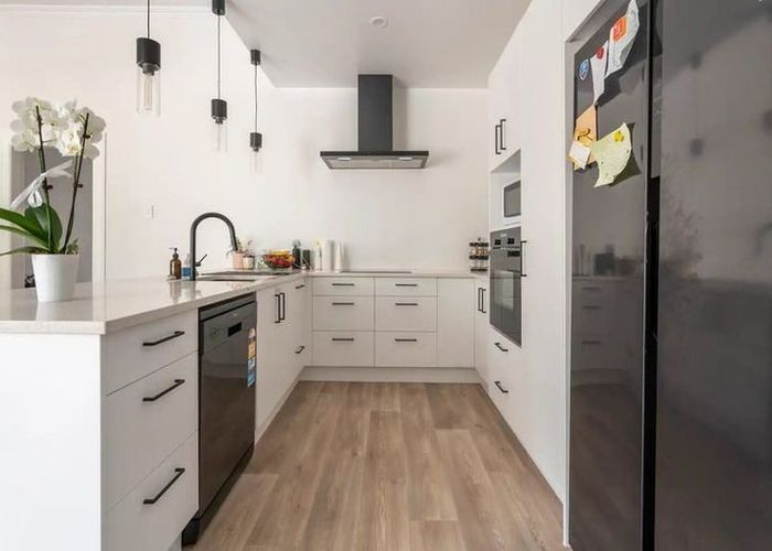  at 18 Grosvenor Street, Grey Lynn, Auckland City, Auckland