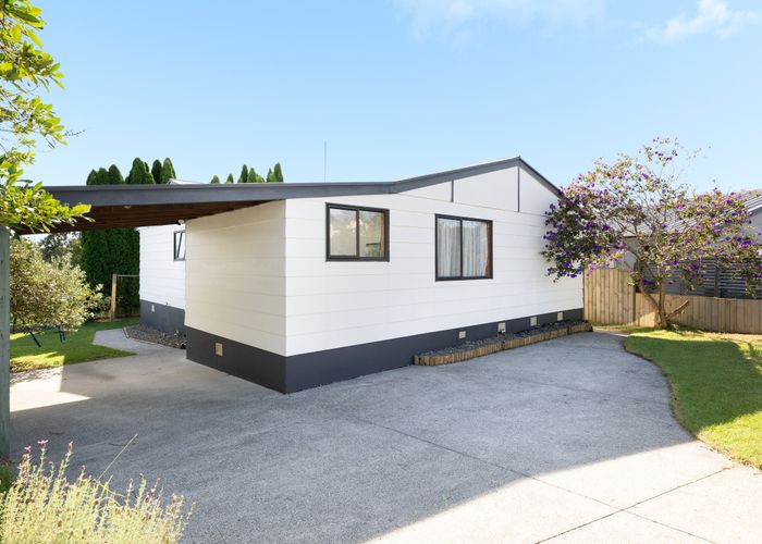  at 16 Meander Drive, Welcome Bay, Tauranga