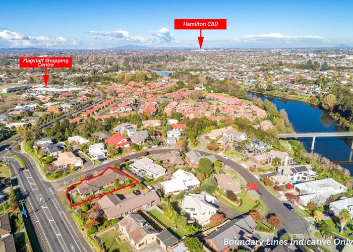  at 2 Munro Place, Flagstaff, Hamilton