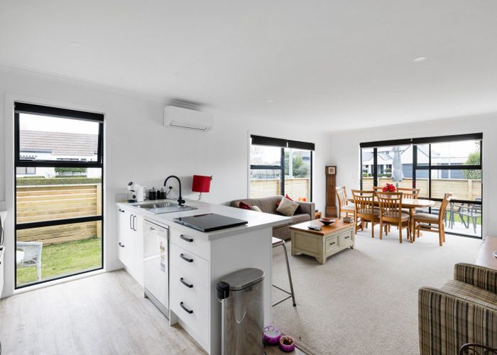  at 101D Harrowfield Drive, Harrowfield, Hamilton