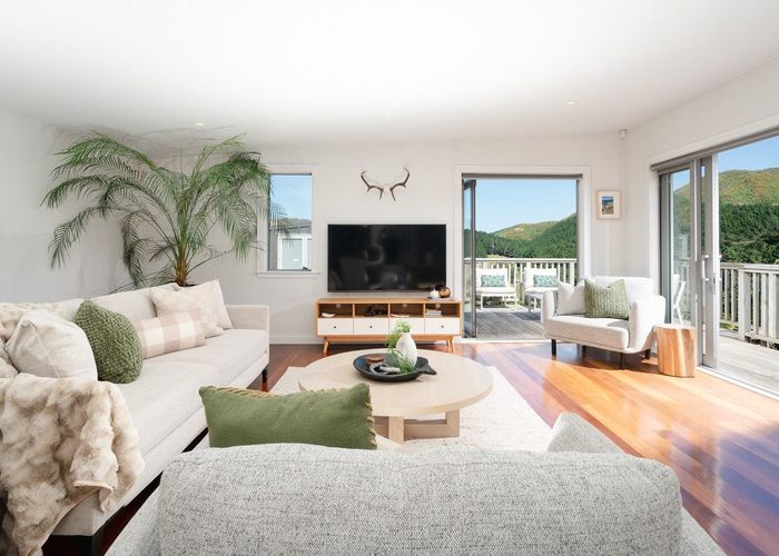  at 326 South Makara Road, Karori, Wellington, Wellington