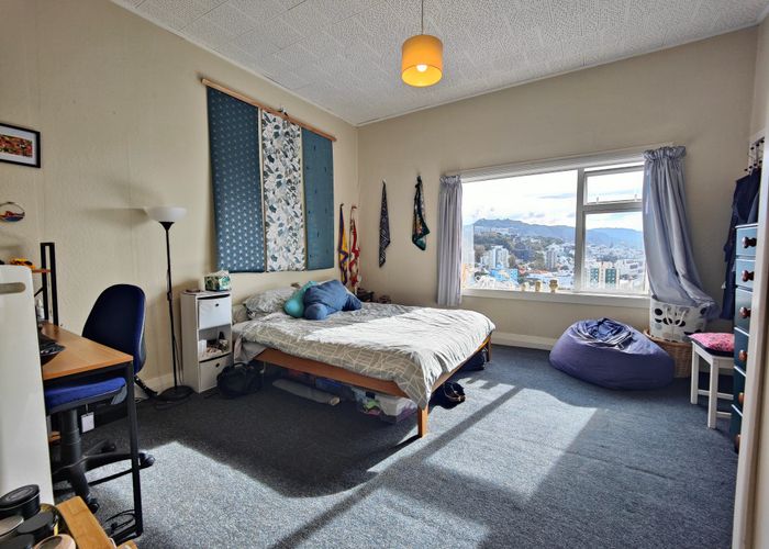  at 71 Nairn Street, Mount Cook, Wellington, Wellington