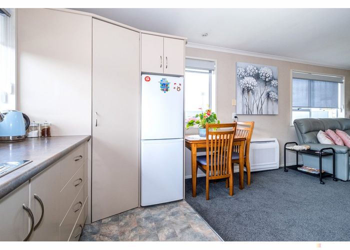  at 1/345 Church Street, West End, Timaru