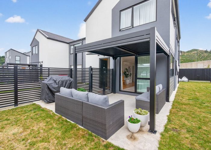  at 2 Balmerino Lane, Wallaceville, Upper Hutt, Wellington