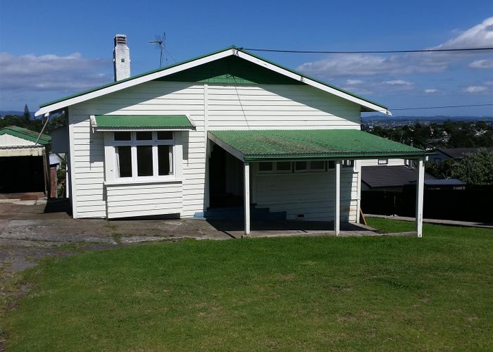  at 44 Birkdale Road, Birkdale, Auckland