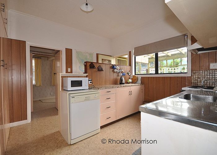  at 5 Sandy Beach Road, Tinopai