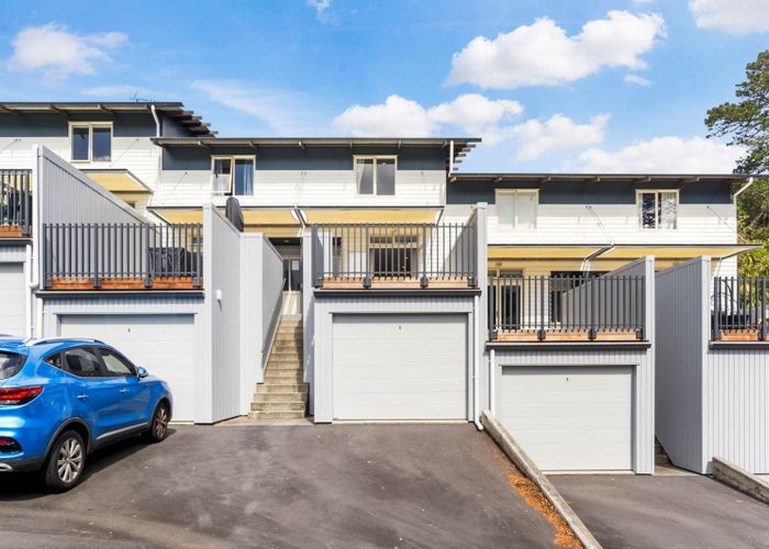 at H6/20 Ian Marwick Place, Birkenhead, North Shore City, Auckland
